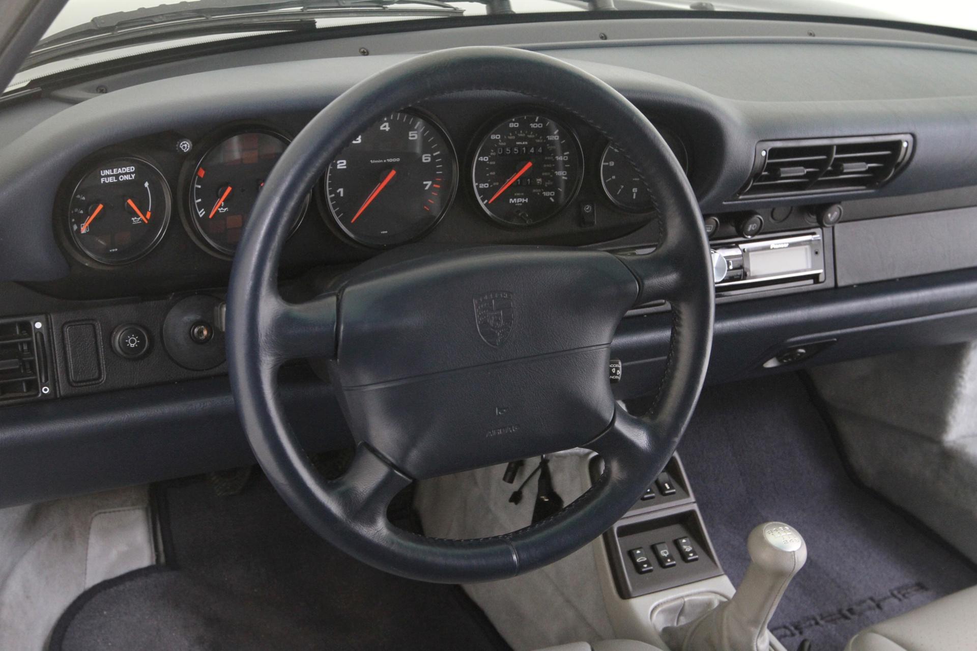 1995 Porsche 993 Carrera 4 Coupe