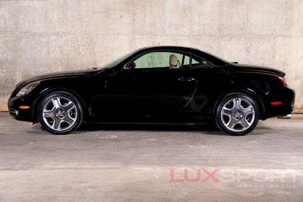 Used 2006 Lexus SC 430  | Woodbury, NY