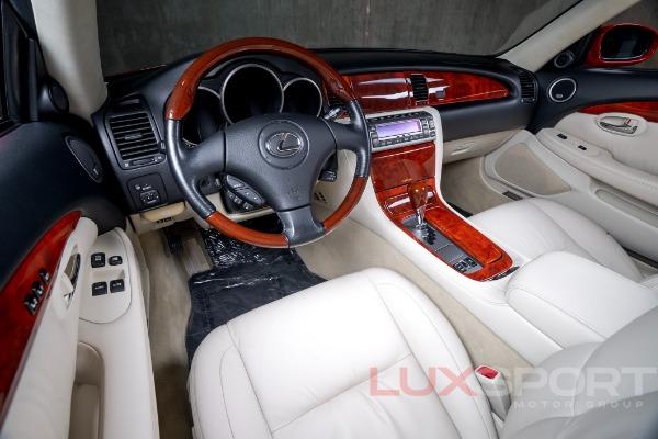 Used 2007 Lexus SC 430  | Woodbury, NY