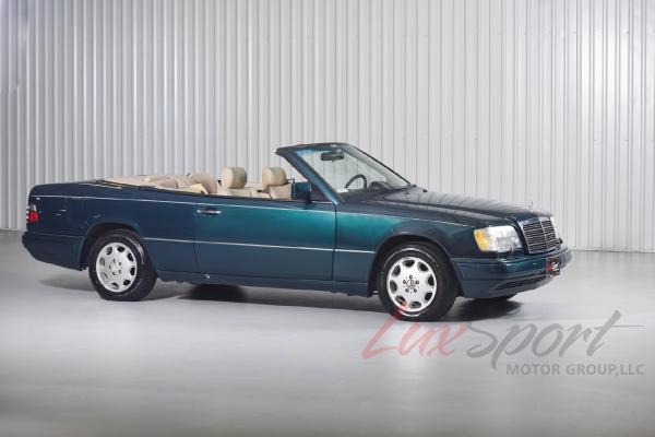 Used 1994 Mercedes-Benz E320 Cabriolet  | Woodbury, NY