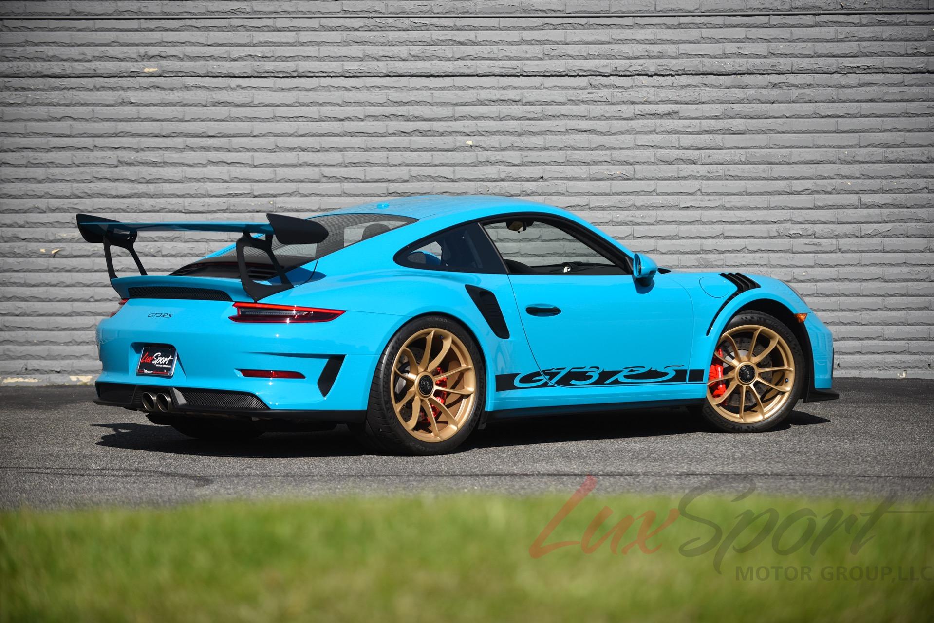 Porsche 911 gt3 Blue