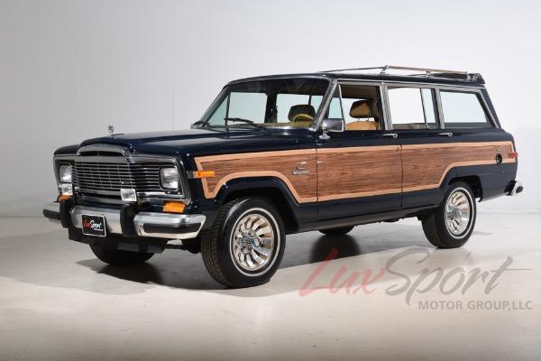 Used 1985 Jeep Grand Wagoneer  | Woodbury, NY