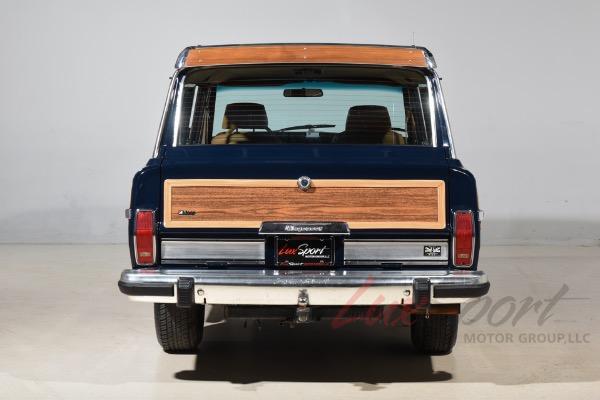 Used 1985 Jeep Grand Wagoneer  | Woodbury, NY