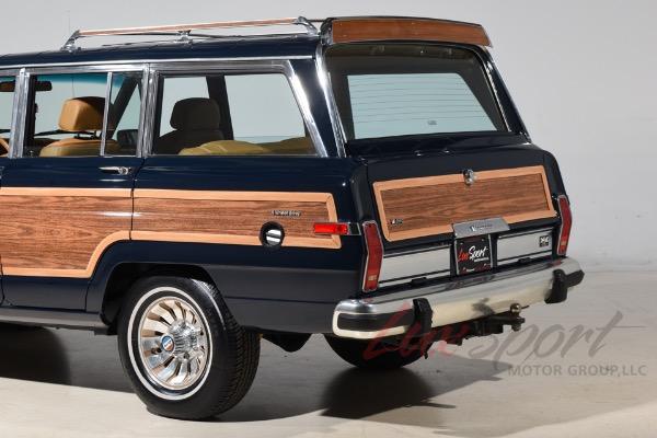 Used 1985 Jeep Grand Wagoneer  | Woodbury, NY