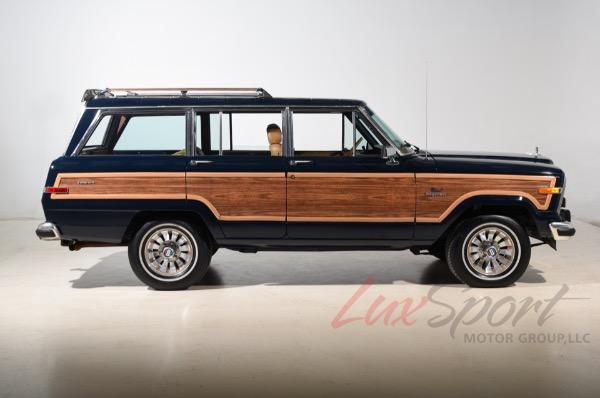 Used 1985 Jeep Grand Wagoneer  | Woodbury, NY