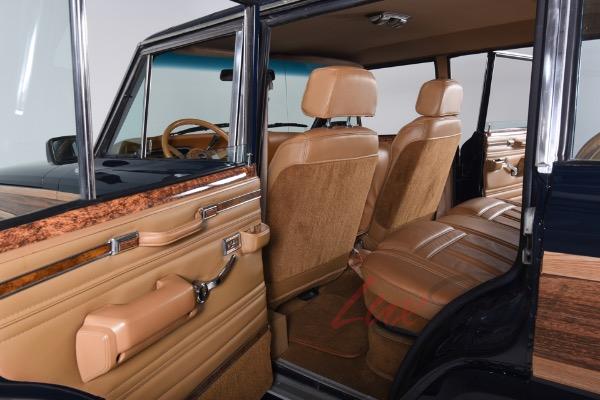 Used 1985 Jeep Grand Wagoneer  | Woodbury, NY